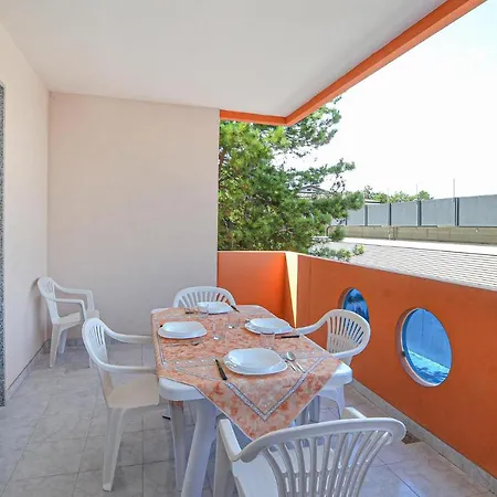 Appartement Lovely In With Kitchen *